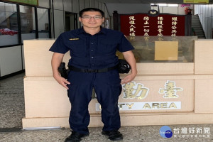 佳里分局佳里派出所警員凃瑩隆膺選警政署失蹤人口查尋績優人員。