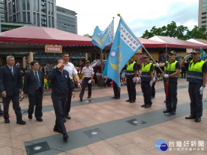 侯友宜市長22日出席於市民廣場舉行搶救OHCA生命大作戰誓師大會。（圖／記者黃村杉攝）