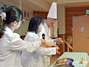 桃園醫院推高纖蔬食健康粽 遠離高脂高熱量的負擔