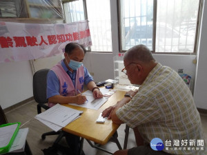 嘉義市監理站7月為高齡駕駛駐點衛生所換照服務