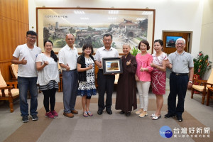 賴峰偉贊同「普仁獎」理念　呼籲正視品德教育