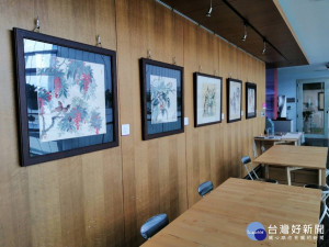 中市府藝術空間雕刻水墨展　即日起市政大樓展出
