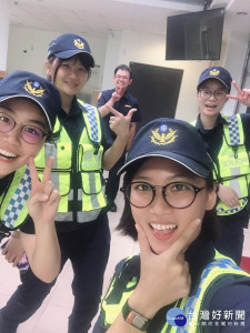 警大實習生李岳真笑說，能見到車主愛車失而復得的笑容，很有成就感。