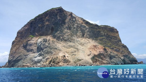 龜山島龜首再傳崩塌災情。（圖／凱鯨號提供）