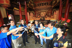 中市全市運動大會8/21開跑　令狐副市長點燃聖火為選手加油 