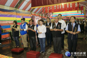 台中樂成宮辦普渡法會　盧秀燕祈求市政順利