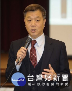 高雄市副市長將由前勞動部部長陳雄文接任。
