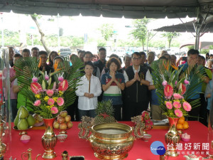 中市友善共融公園聯合動工，市長盧秀燕主持。林重鎣攝