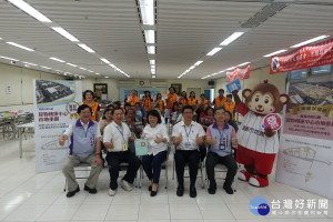 貨物轉運中心區市地重劃區 發放土地所有權狀 市長黃敏惠：歡迎大家投資