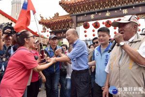 高雄市長韓國瑜率市府團隊前往三民區進行市政請益。