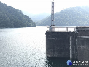  

圖:石門水庫已達滿水位標高，北水局將會操作水源。
