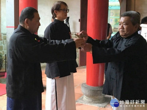 市長侯友宜擔任主祭，全程遵循26道古禮，表達對至聖先師孔子的追思崇敬