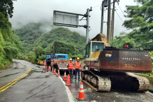 因應米塔颱風來襲，針對「台7線羅浮至西村(22.8K~60.8K)」交通部公路總局第一區養護工程處將進行預警性封路。（資料照片）