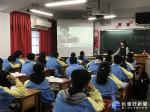 新北市政府高中職勞權紮根再加碼，今年新增舉辦繪畫比賽繪畫比賽