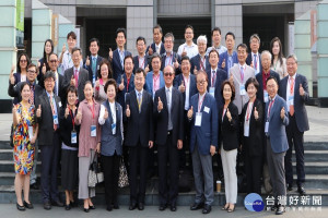 韓國專門大學UCN校長台灣考察團至崑山科技大學參訪。