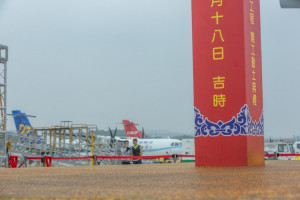 為符合未來的旅運需求，台中國際機場整建國內航廈工程18日動工，預計2022年底完工，完工後航廈年整體容量可達369萬人次，比原先容量多100萬人次。（圖／總統府Flickr）