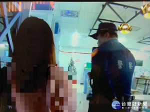 女子負氣離家　警深夜急尋人