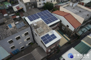 高市違建變身為更安全與環保的太陽光電設施。