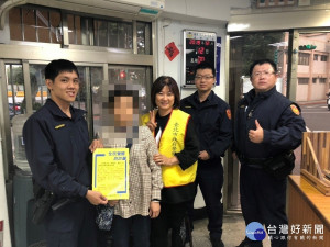 假檢警真詐騙　婦人險將積蓄白白送人