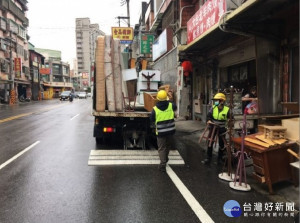 桃園市環保局呼籲市民朋友把握春節前最後一週，共同來整理及清掃家園。

