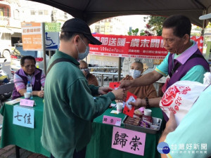 春日鄉歲末送暖　屏縣攜手慈善團體助弱勢過好年