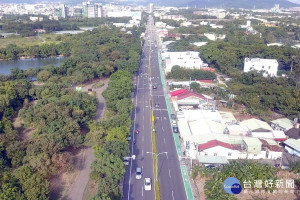 桃園市八德區興豐路完工後空拍圖。