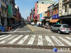 

大甲蔣公路三日起將封道，執行「燙平專案」，為域整體觀光發展及安全，市政府籲施工期間，民眾請改走替代道路。（記者陳榮昌攝）

