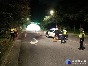 改裝車噪音擾人　內湖警加強取締（圖／台北市政府警察局內湖分局提供）