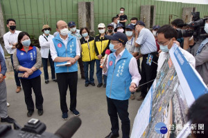 解決水患　韓國瑜視察後勁溪整治工程（圖／高雄市政府）