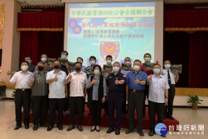 彰化善心企業家宋俊明贈3800個勤務袋守護鄉里。