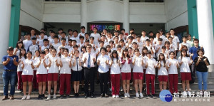 國中會考放榜港明續創佳績。