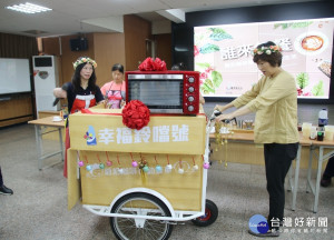 台東高齡志工培訓有成　饒慶鈴提供爺奶咖啡行動餐車