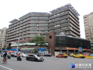 南門大樓暨市場改建統包工程拆除前（圖／台北市政府）