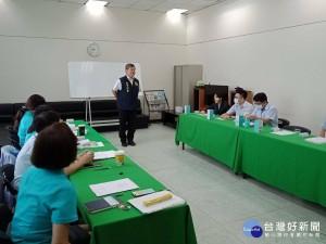 八德分局偵查隊隊長沈介茗參加八德、大溪郵局，因應振興卷發放期前作業及交流金融機構阻詐心得。

