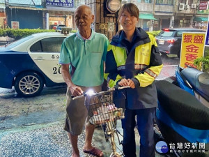 防制交通事故　九如警加強護老宣導（圖／里港分局）