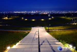 打造台灣絕美函館　台中望高寮夜景公園重啟開放（圖／台中市政府）