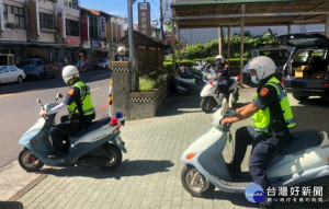 失智翁誤入他人倉庫當自家　屋主返家報警尋回（圖／關山警分局提供）