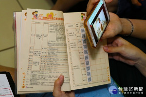 嘉義市衛生局今年首辦「關懷高風險婦女育兒服務方案」，提供孕產婦健康照護資訊與育兒指導／嘉義市府提供