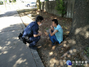 失蹤男子郵局排領三倍券，記錯時間苦等警尋回。