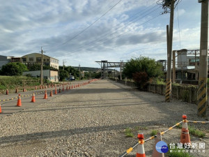 
市議員李榮鴻爭得二百八十萬元，興建大甲火車站後停車場，業已開工，明年八月竣工。（記者陳榮昌攝）