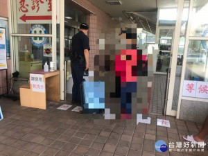 觀光客突發病求助　警緊急送醫救護（圖／馬公分局）