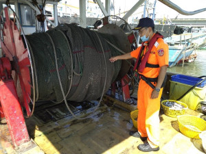 海巡無人機升空巡弋 　漁船違規無處可藏