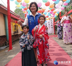 虎尾生日快樂　張麗善偕鄉親樂迎虎尾起街百歲祭