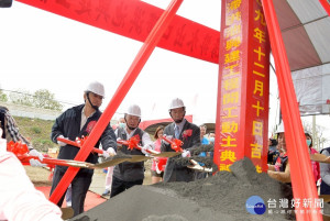 竹南蜆仔溝排水出口滯洪池興建工程動土　預計明年9月底完工