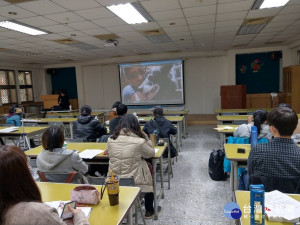 動保處21日邀請台灣動物平權促進會秘書長萬宸禎講授「2020跨領域社工、動保員培力-家庭暴力與婦女、兒童、同伴動物安全」專題講座