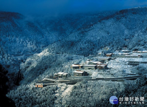 因應雪季，太平山國家森林遊樂區預警性機動管制。（圖∕羅東林管處提供）