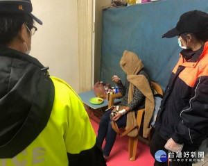 臺西警方配合家屬及時勸阻欲輕生之女子就醫，挽回寶貴性命，家屬深表感激。