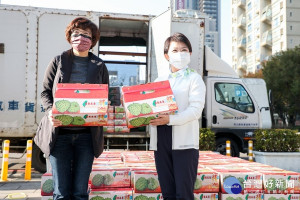 兩位女力首長行銷台灣農產品