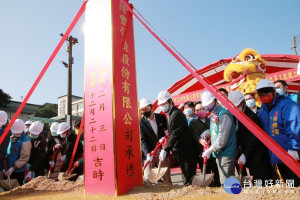 基隆市立田徑場拆除重建　林右昌期許如期如質完工