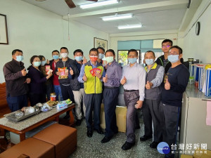 霧峰警友辦事處舉行團拜。林重鎣攝